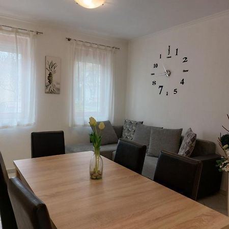 Apartmancentrum Gyula Eksteriør bilde
