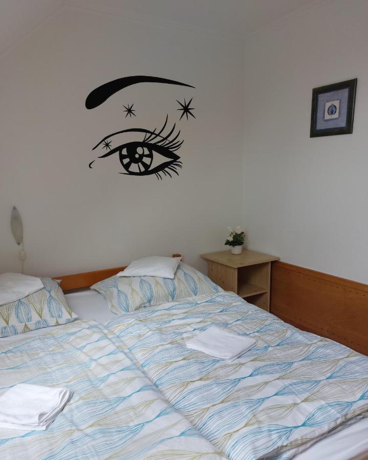 Apartmancentrum Gyula Eksteriør bilde