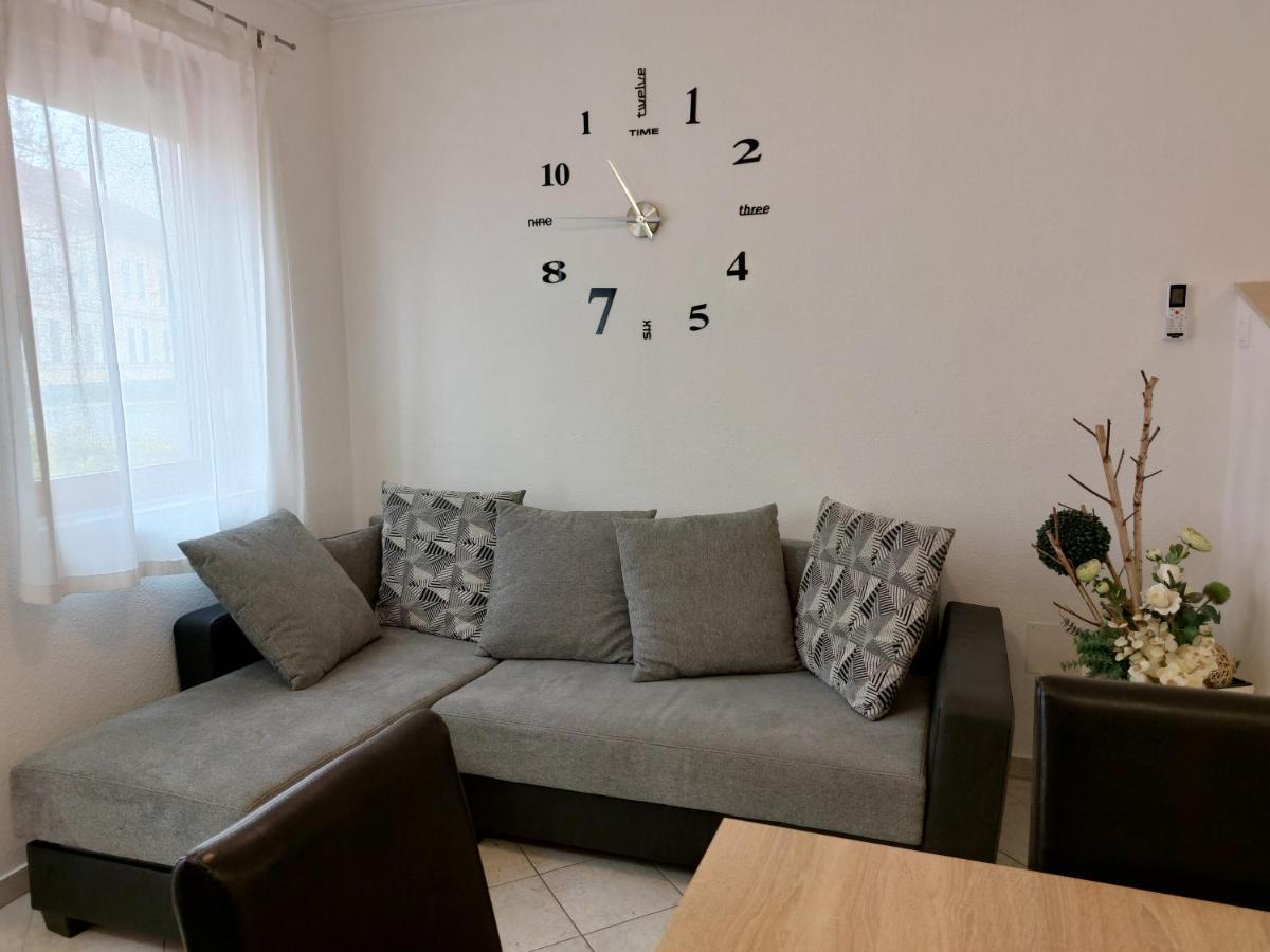 Apartmancentrum Gyula Eksteriør bilde